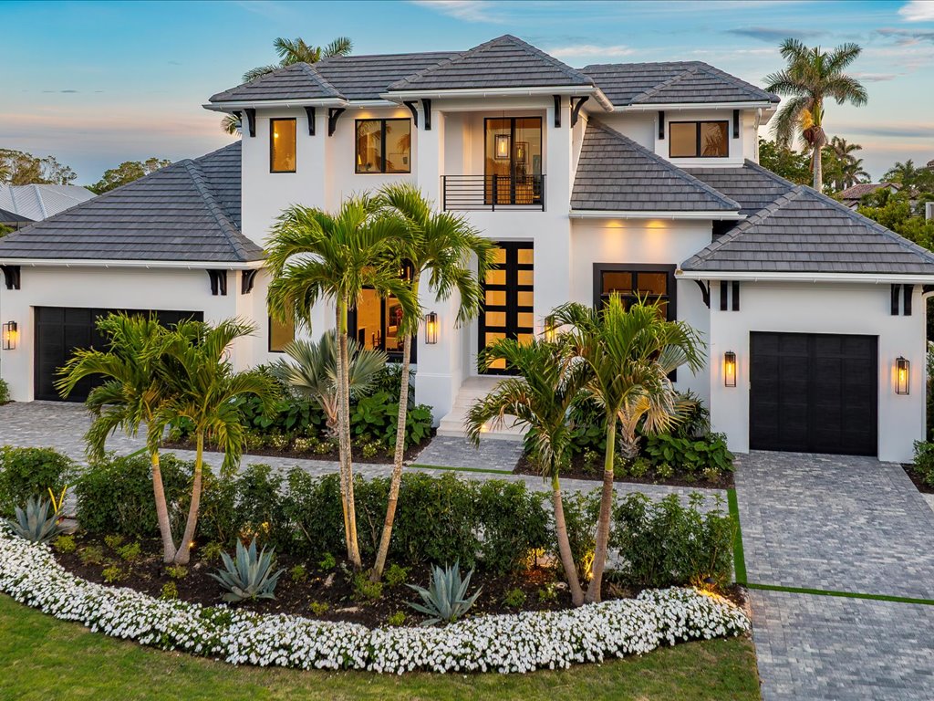 02-612 Binnacle Rd Naples-15